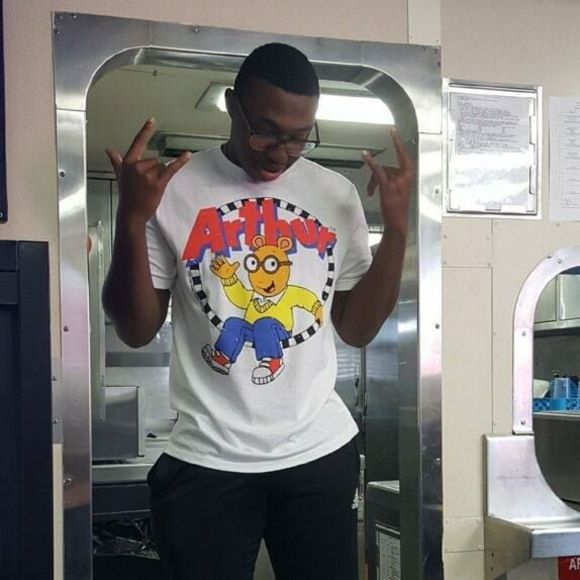 Meet your Posher, Najee - Picture 1 of 1